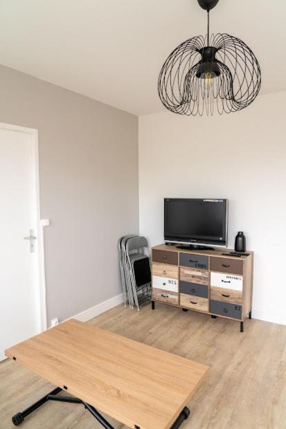Apartament F2 Hypercentre Clermont Ferrand Zewnętrze zdjęcie